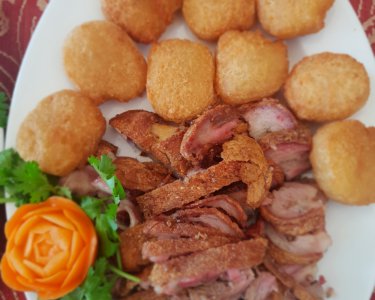 Chân giò heo chiên giòn Bình Phát