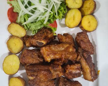 Sườn heo nướng mật ong